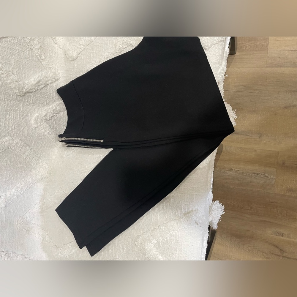Brand NEW leggings